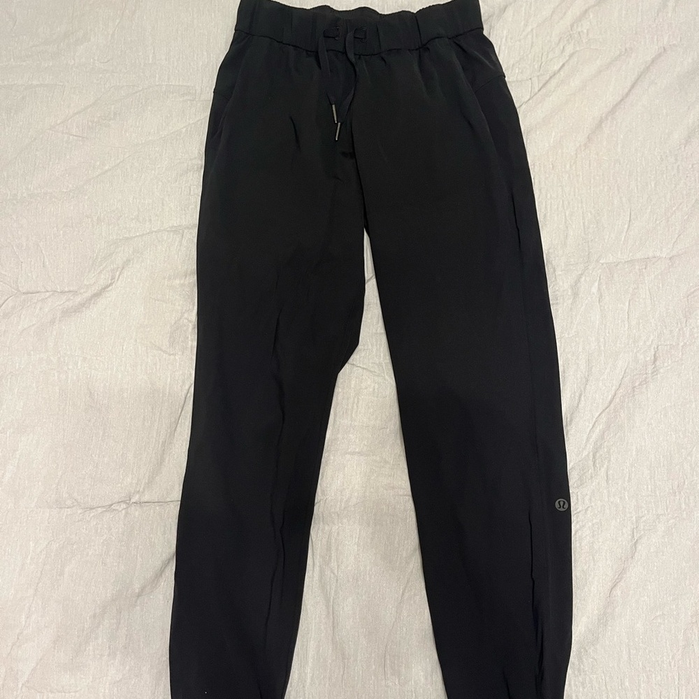 lululemon joggers